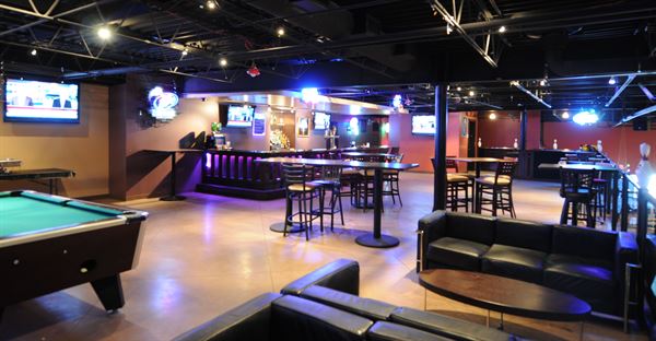 Strike Ten Lanes & Lounge