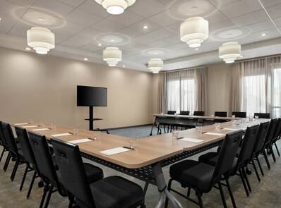 Homewood Suites by Houston NW at Beltway 8