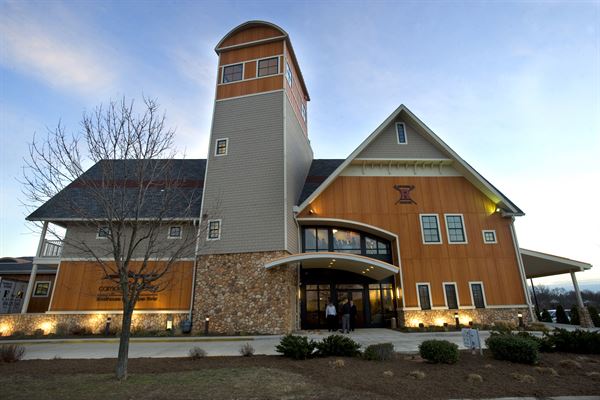 The Camden County Boathouse at Cooper River