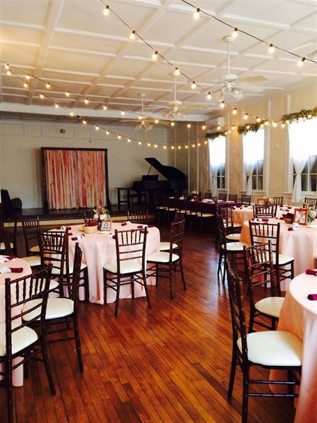 Woman's Club of Norfolk