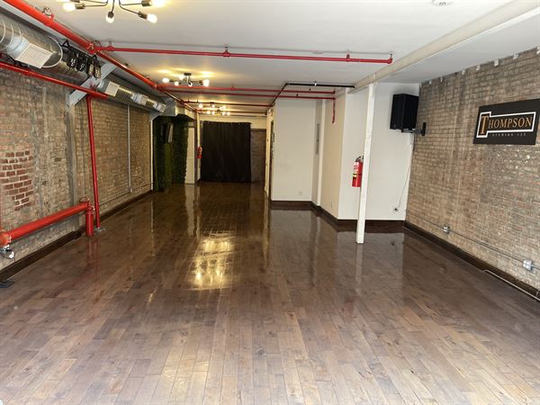 Thompson Studios 125