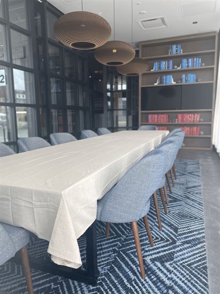 Alt Hotel University District