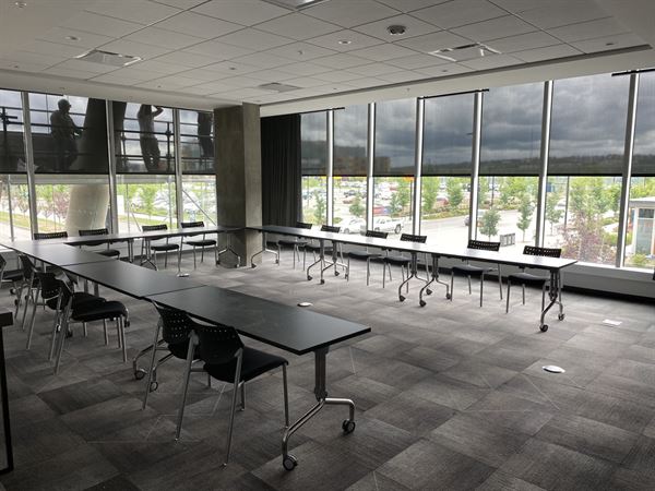 Alt Hotel University District