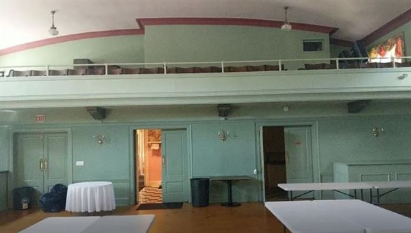 Woman's CLUB of Warren