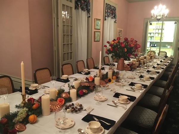 Woman's CLUB of Warren