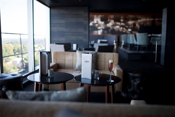 Monterey Bay Fish Grotto – Mt. Washington