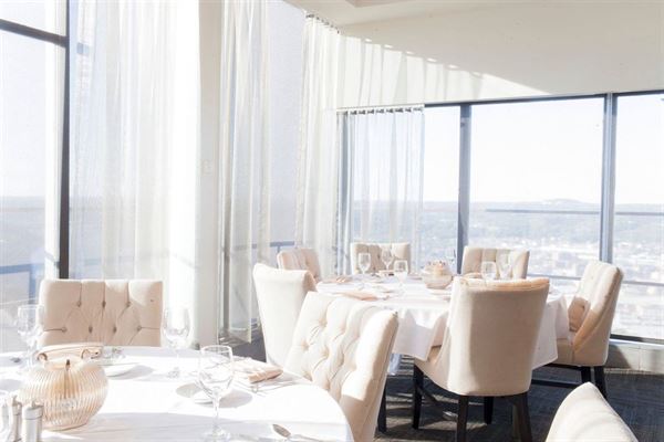 Monterey Bay Fish Grotto – Mt. Washington