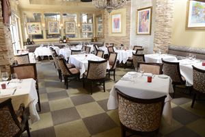 Marché Bacchus Indoor Dining Room