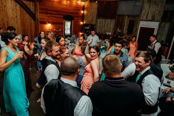 CountyLine Vineyard & Venue