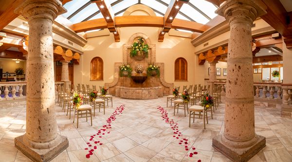 MCM Elegante Hotel & Conference Center