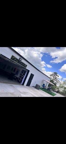 Ebony Wine Experience