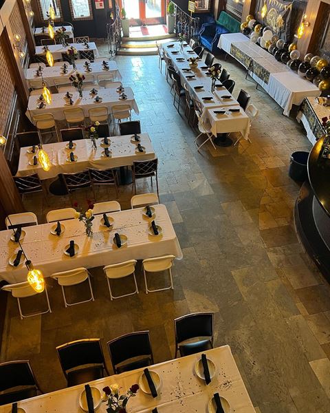 Altura Lounge & Bistro