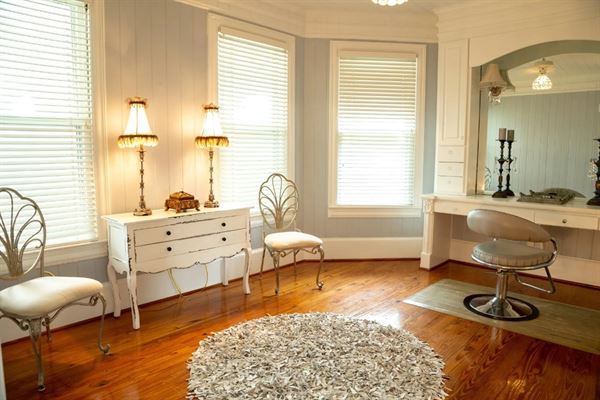 The Estate at Elegant Occasions