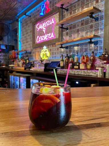 Sangria Y Cerveza