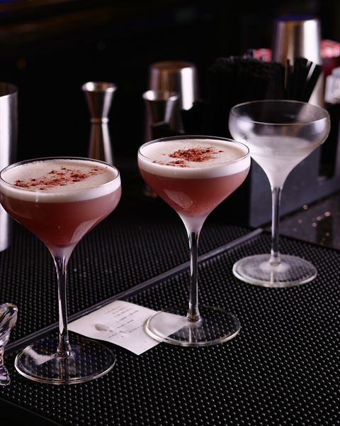 Altura Lounge & Bistro