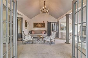 Bridal Suite & Groom's Room