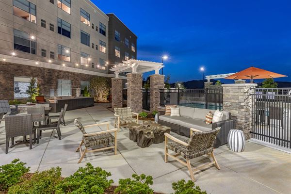 Doubletree by Hilton Greenville Woodruff Road