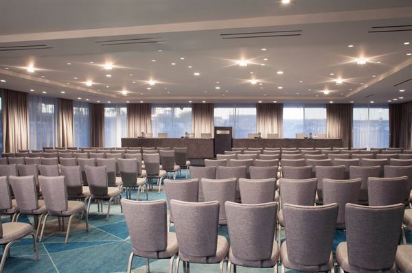 Hyatt Regency Los Angeles Airport