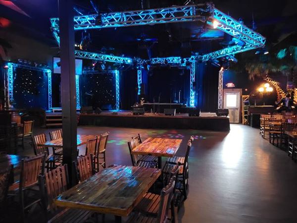 The Cove: Seafood & Banquets