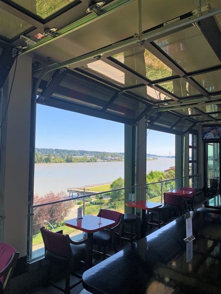 Georgie's Local Kitchen and Bar