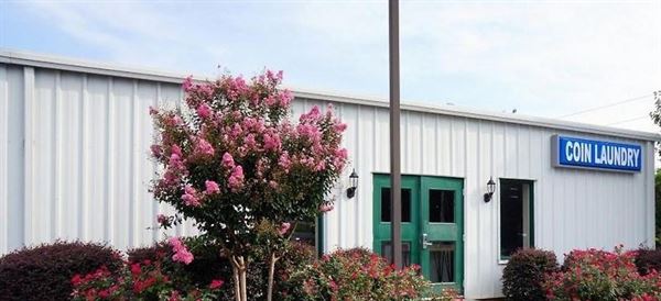 Plantation Inn & Suites