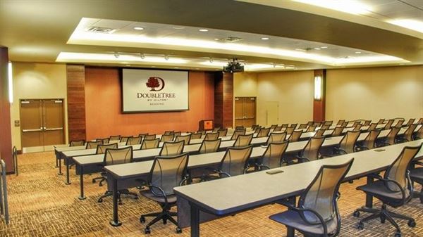 DoubleTree by Hilton Hotel Reading