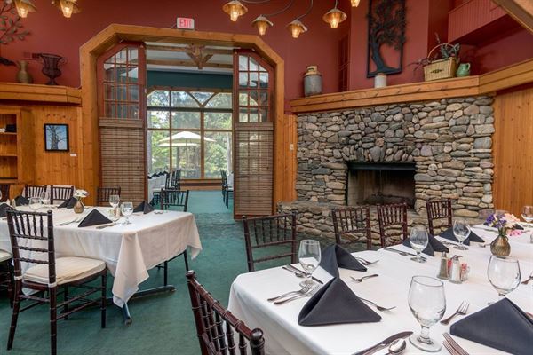 Highland Lake Inn & Resort