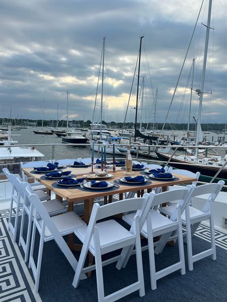 Good Dog Yacht Charters