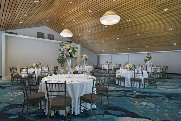 The Belamar Hotel Manhattan Beach, Tapestry Collection by Hilton