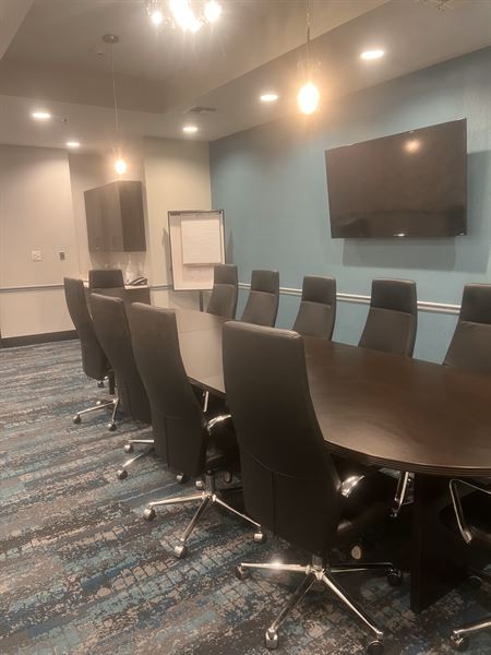 Best Western Plus Prien Lake Inn & Suites