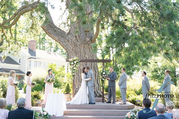 Ainsworth House & Gardens