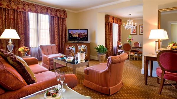 Warwick Melrose Hotel, Dallas