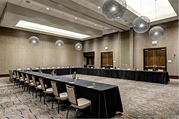 Loews Chicago O'Hare