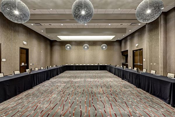 Loews Chicago O'Hare