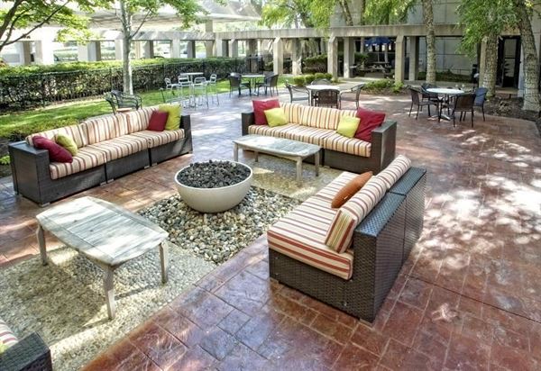 DoubleTree by Hilton Hotel Kansas City - Overland Park