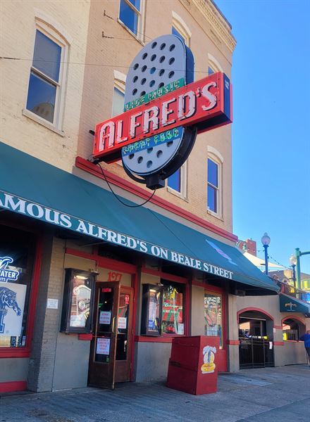 Alfred's