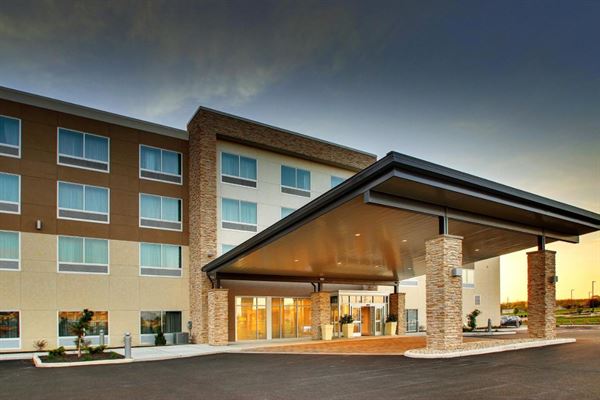 Holiday Inn Express Findlay North