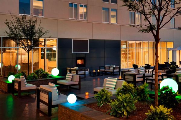 Aloft / Element Dallas Love Field