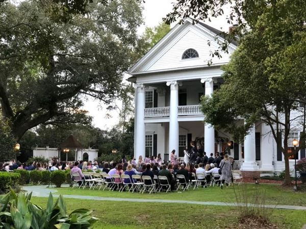 The Historic Michabelle Inn