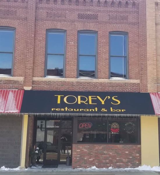 Torey's Restaurant & Bar