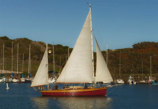 Atlantis Yacht Charters