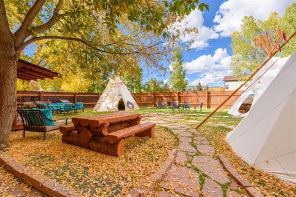 Chipeta Sun Lodge & Spa