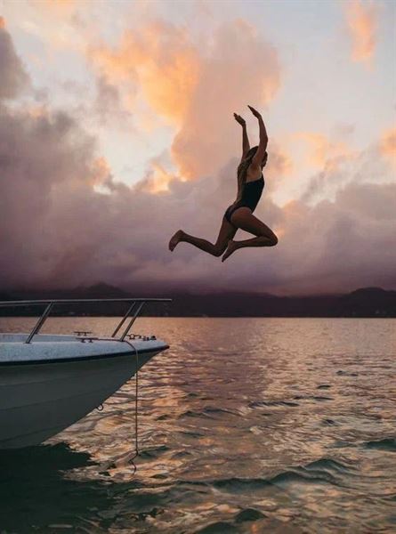 Unforgettable Pacific Ocean Tour