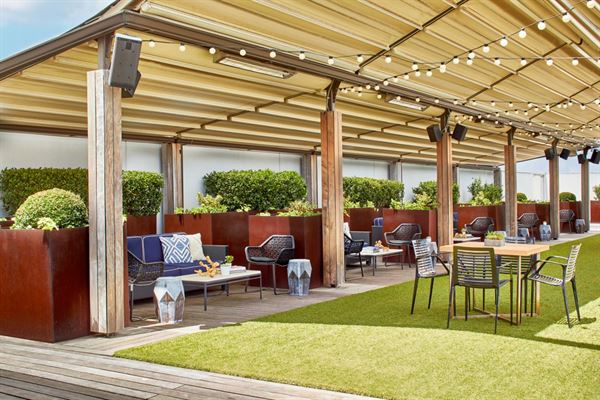 Renaissance Dallas Hotel