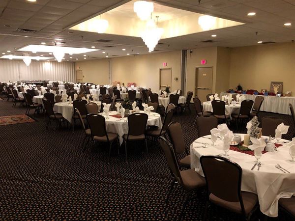 Northfield Inn Suites & Conference Center