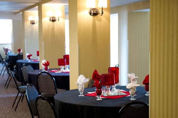 The Senate Luxury Suites