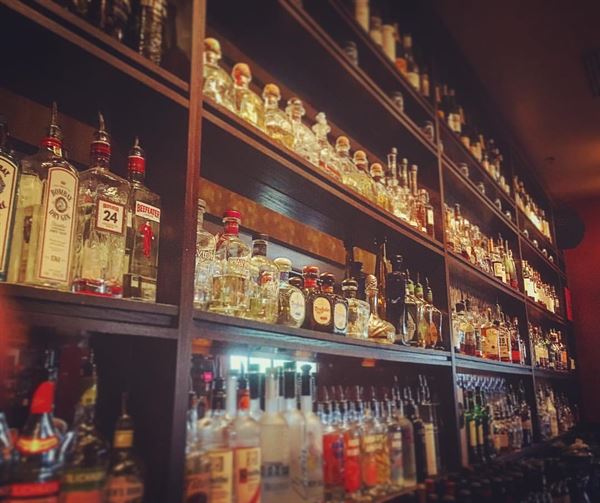 Eno Vino Wine Bar & Bistro