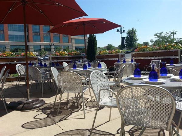 Eno Vino Wine Bar & Bistro