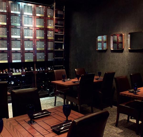 Eno Vino Wine Bar & Bistro