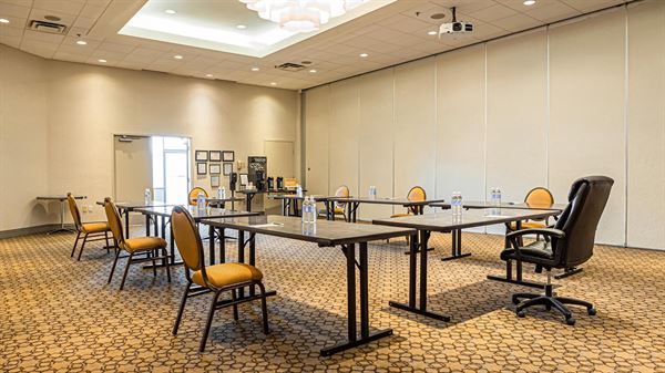 Sheraton Vancouver Guildford Hotel